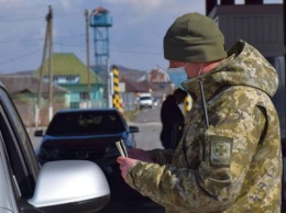 Украинцы могут и дальше выезжать за границу по внутренним паспортам - ГПСУ