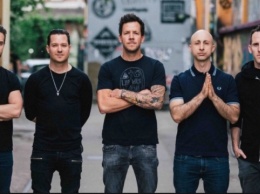 Группа Simple Plan записала песню в поддержку Украины