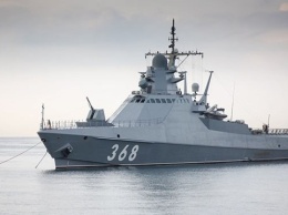Из-за шторма враг отвел часть кораблей на базы в Крыму - ОК «Юг»