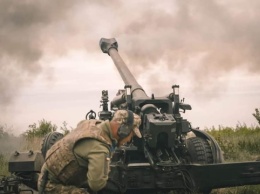 На Луганщине - тяжелые бои, Донетчину враг обстреливает из танков, минометов и «Градов»