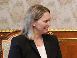 США через прямую бюджетную поддержку помогут обеспечить стойкость Украины - посол Бринк