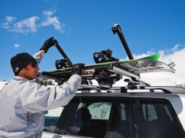 Крепления на авто для перевозки лыж: главные особенности
