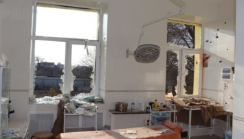 В Дергачах на Харьковщине захватчики разрушили больницу, коммунальную инфраструктуру и предприятие - горсовет