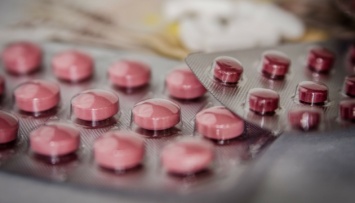 Захватчики в Мариуполе пиарятся на раздаче лекарств