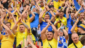 Украинским беженцам подарят 100 билетов на матч Уэльс - Украина