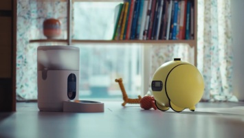 Samsung представила новую версию робота Ballie - теперь со встроенным проектором