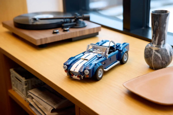 Shelby Cobra, которую можно себе позволить