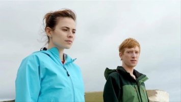 Американский стартап 2Wai представил технологию общения с ИИ-аватарами умерших родственников