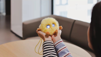 Smart Hanhan: Huawei запускает «живого» плюшевого друга для детей