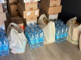 Лекарства, продукты и прочее: в Киеве работает гуманитарный штаб помощи
