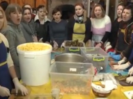 В Киеве нужны волонтеры для работы на продовольственных пунктах - КГГА