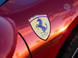 Ferrari приостанавливает производство авто для рынка рф и предоставит €1 миллион помощи украинцам