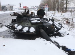 В Харьковской области полицейский вместе с украинскими военными уничтожили три танка рф