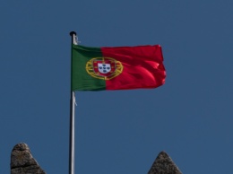 Португалия изменила закон, благодаря которому Абрамович получил гражданство