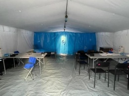 В Черновцах американские благотворители развернули мобильный госпиталь для вынужденных переселенцев