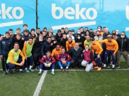 Украинские дети посетили тренировку «Барселоны»