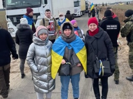 Активисты блокируют фуры на польско-белорусской границе, очередь - на десятки километров
