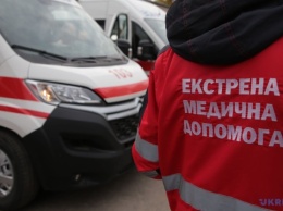 Обстрел аэропорта Днипра: раненые спасатели - в больницах, один из них в тяжелом состоянии