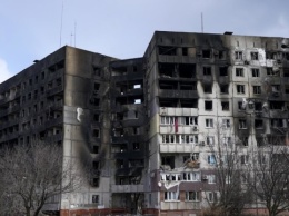В результате взрыва неизвестного вещества в Мариуполе пострадали три человека - Кириленко