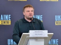 Денисенко высказал предположение, почему Медведчук не сбежал в рф