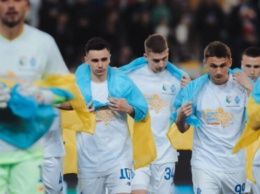 «Динамо» отменило матч против «Стяуа», чей владелец оскорбил полк «Азов»