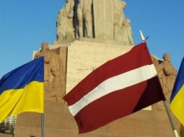 Экс-депутат Латвии, защищающий Украину, восхищен сплоченностью и боевым духом украинцев