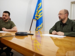 На совещании у Зеленского обсудили обеспечение армии