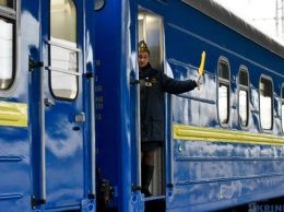 "Укрзализныця" назначила на 16 апреля семь эвакуационных рейсов