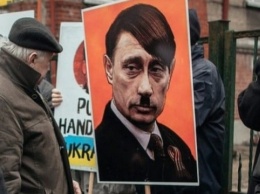 Россиян будут наказывать за сравнение СССР с нацистской Германией - Путин подписал закон