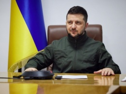 Зеленский: Украина не отдаст свои территории на востоке ради окончания войны