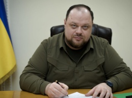 «Эти фамилии уже появлялись в прессе»: Стефанчук рассказал о депутатах, бежавших за границу