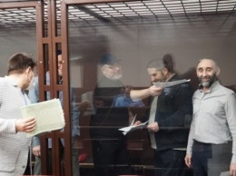Суд в рф предъявил обвинение в терроризме четверым крымским татарам