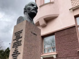 В финском городе демонтируют памятник ленину из-за нападения россии на Украину