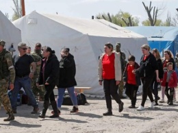 МИД приветствовало эвакуацию людей из «Азовстали» и призвал в дальнейшем обеспечивать коридоры