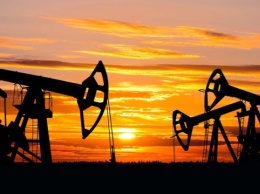 Нефть дешевеет, несмотря на ожидания эмбарго ЕС на поставки из России
