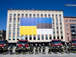 Эстонские спасатели почтили память 33 погибших украинских коллег