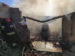 В Бахмуте из-за вражеского авиаобстрела погиб человек, разрушены и повреждены 13 домов