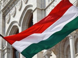 Венгрия не имеет территориальных претензий относительно Закарпатья - посол