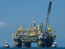 Рекордное количество российской нефти застряло в море из-за санкций - СМИ