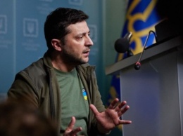 Украине нужна жесткая система безопасности, а не усиление полномочий власти - Президент