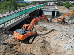 На Житомирской трассе вблизи Киева открыли проезд для грузовиков