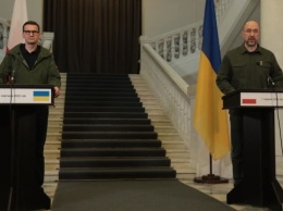 Правительства Украины и Польши подписали восемь соглашений о сотрудничестве