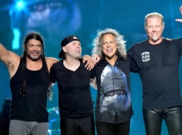 Группа Metallica собрала $1 миллион для помощи украинцам