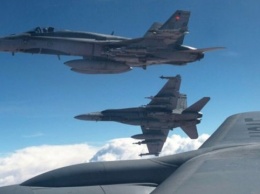 Китайские военные самолеты провоцируют столкновения с канадскими над Тихим океаном