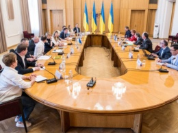 Джапарова на встрече с делегацией Независимой комиссии ООН: Установить личности преступников мало