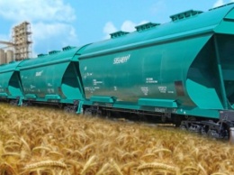 Россияне поездами вывозят зерно из Запорожской области