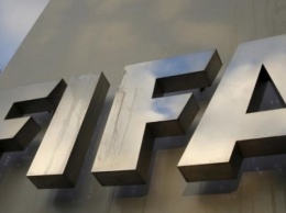 ФИФА продлила право украинских клубов замораживать контракты футболистов