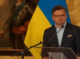 Кулеба призвал партнеров ускорить поставки в Украину тяжелого оружия