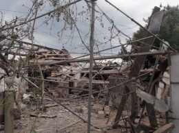 Россияне обстреливают Гуляйполье: поврежденные дома, магазин и масличница