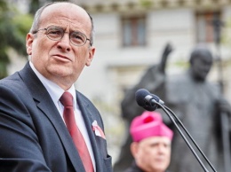 Европа себя не защитит без помощи США - глава МИД Польши
